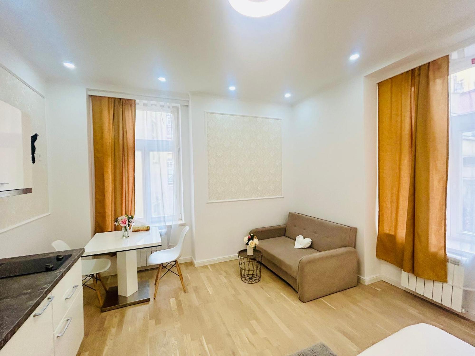 New Design & Style Apartments 50M From Wenceslas Square Prag Eksteriør billede