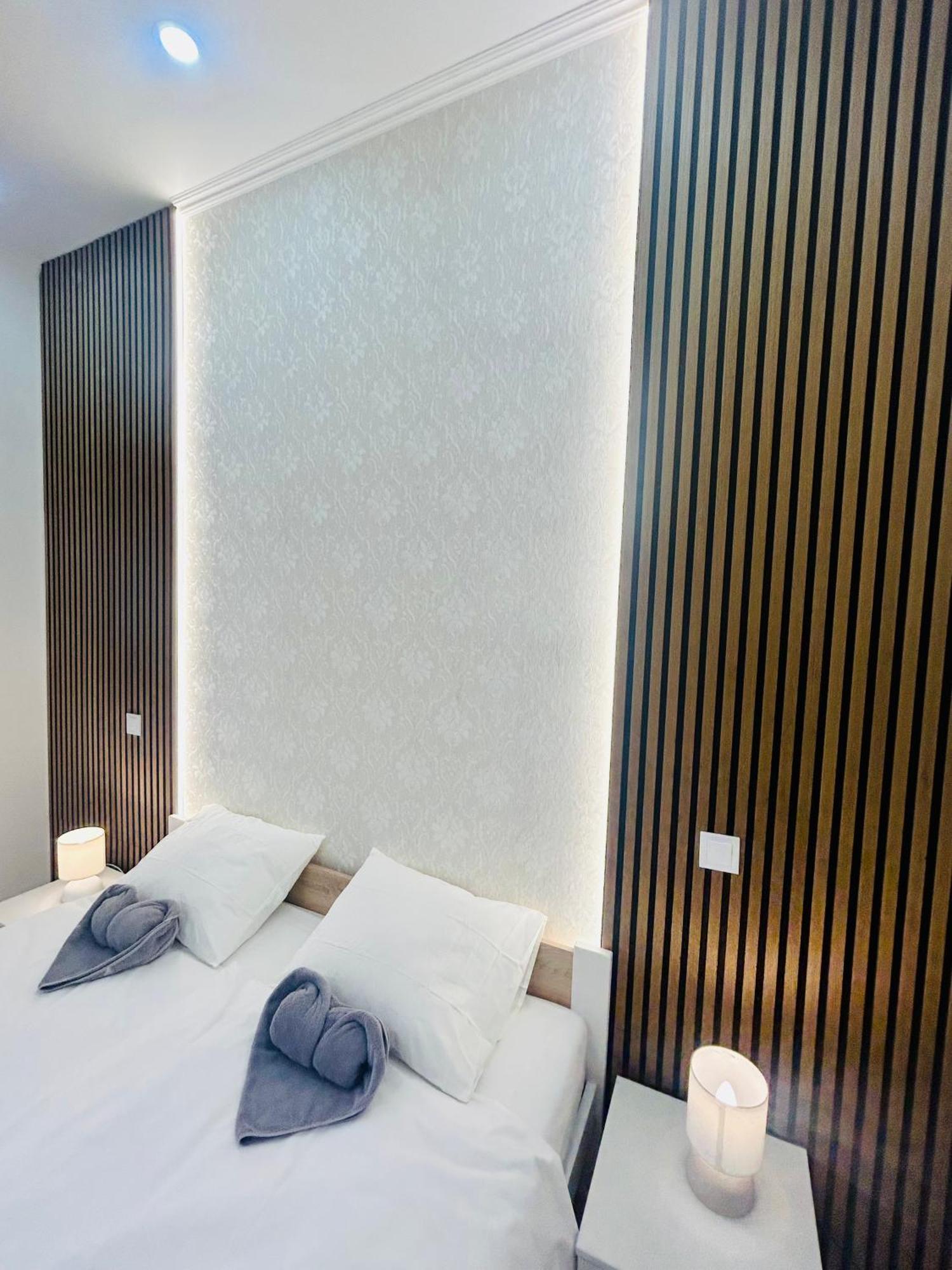 New Design & Style Apartments 50M From Wenceslas Square Prag Eksteriør billede