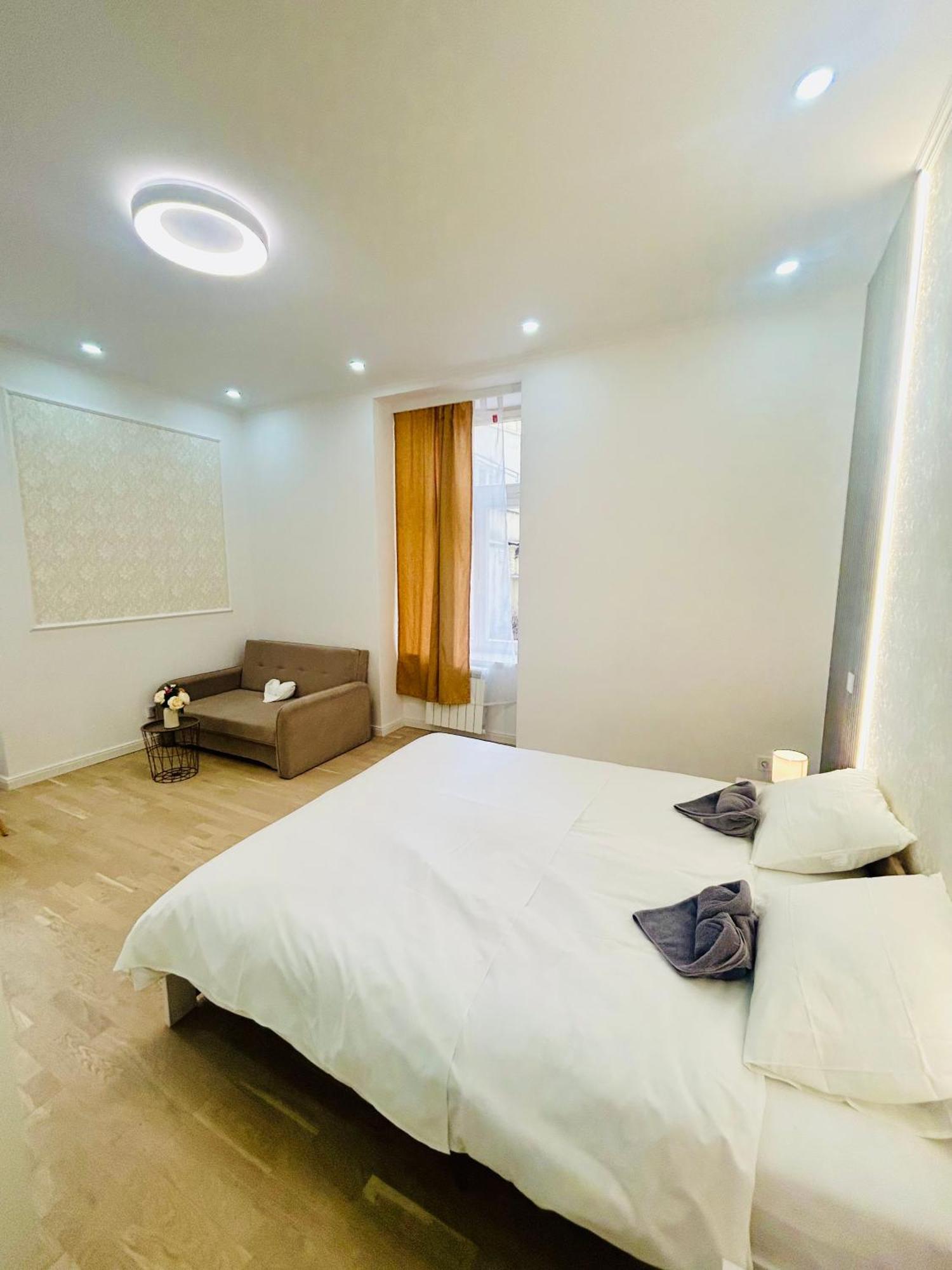 New Design & Style Apartments 50M From Wenceslas Square Prag Eksteriør billede